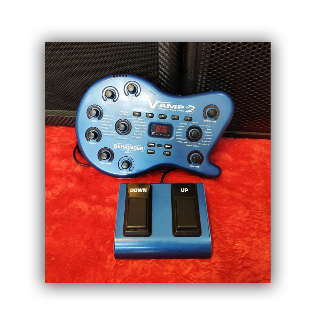 Procesador Multiefecto Behringer V-amp 2 + Foot's