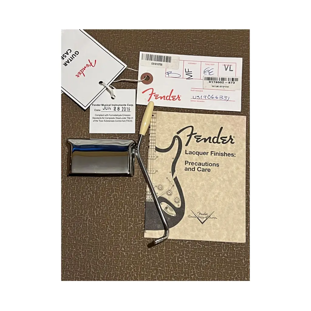 Fender Stratocaster sundburst (6).webp