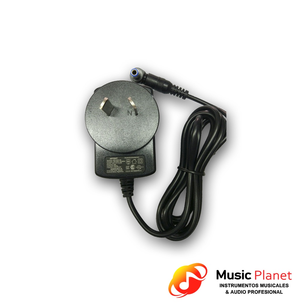 Fuente Switching De Pared Artekit AK12V0.5A
