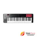 Teclado Controlador MIDI M-Audio - OXYGEN49  -MKV- Negro